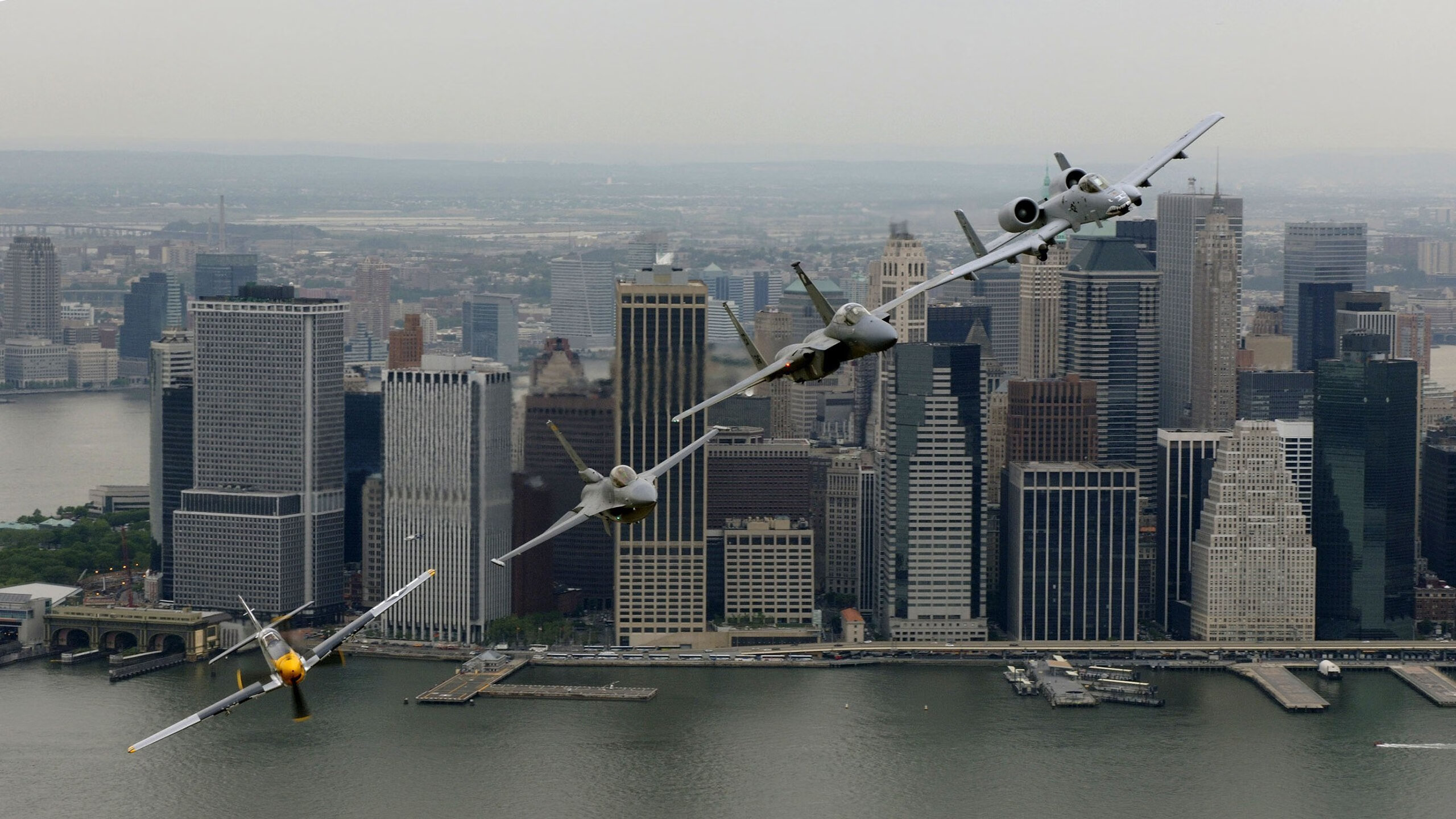 西班牙豪门遭遇不义裁判，球迷愤怒，西班牙 球员